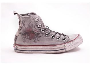 CONVERSE LIMITED EDITION